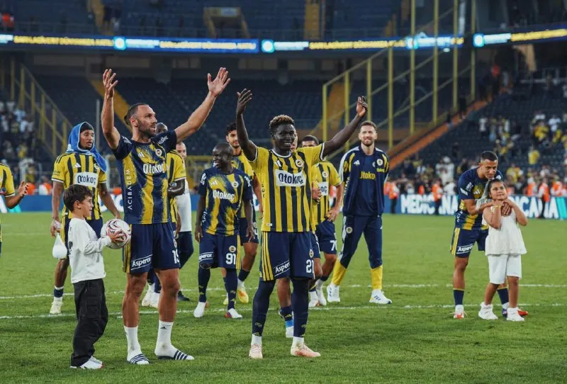 İlk maç, ilk üçlü. Oppong, siftahı yaptı. SouthBet.club